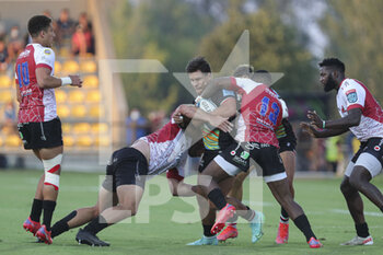 2021-09-24 - Junior Laloifi (Zebre) is tackled by Lions’ defense - ZEBRE RUGBY CLUB VS EMIRATES LIONS - UNITED RUGBY CHAMPIONSHIP - RUGBY