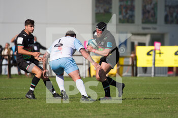 2021-10-16 - Luca BIGI (Zebre Parma) carries the ball - ZEBRE RUGBY CLUB VS GLASGOW WARRIORS - UNITED RUGBY CHAMPIONSHIP - RUGBY