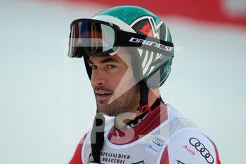 2021-12-18 - Vincent Kriechmayr (AUT) - 2021 FIS SKI WORLD CUP - MEN'S DOWNHILL - ALPINE SKIING - WINTER SPORTS