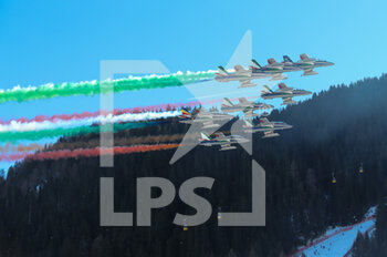 2021-12-19 - 
Frecce Tricolore - Alta Badia Gran Risa  - 2021 FIS SKI WORLD CUP - MEN'S GIANT SLALOM - ALPINE SKIING - WINTER SPORTS