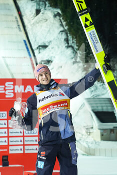 2021-12-19 - December 19, 2021, Engelberg, Gross-Titlis-Schanze, FIS Ski Jumping World Cup Engelberg, Karl Geiger GER celebrates second place at the award ceremony - FIS SKI JUMPING WORLD CUP 2021 - NORDIC SKIING - WINTER SPORTS