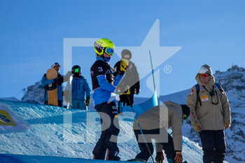 2021-12-18 - Michela Moioli (ITA), Luca Pozzolini during training - 2021 SBX WORLD CUP  - SNOWBOARD - WINTER SPORTS