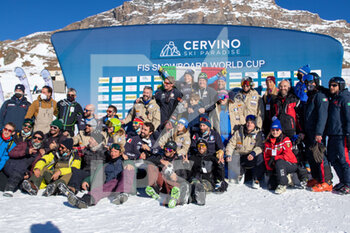 2021-12-18 - Team Italy and Cervinia's shapers - 2021 SBX WORLD CUP  - SNOWBOARD - WINTER SPORTS
