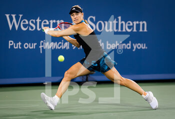 2021-08-16 - Angelique Kerber of Germany in action during the first round of the 2021 Western & Southern Open WTA 1000 tennis tournament against Maria Sakkari of Greece on August 16, 2021 at Lindner Family Tennis Center in Cincinnati, USA - Photo Rob Prange / Spain DPPI / DPPI - 2021 WESTERN & SOUTHERN OPEN WTA 1000 TENNIS TOURNAMENT - INTERNATIONALS - TENNIS