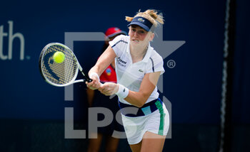 2021-08-18 - Jil Teichmann of Switzerland in action during the second round at the 2021 Western & Southern Open WTA 1000 tennis tournament against Bernarda Pera of United States on August 18, 2021 at Lindner Family Tennis Center in Cincinnati, USA - Photo Rob Prange / Spain DPPI / DPPI - 2021 WESTERN & SOUTHERN OPEN WTA 1000 TENNIS TOURNAMENT - INTERNATIONALS - TENNIS
