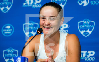 2021-08-19 - Ashleigh Barty of Australia talks to the media after her third round match at the 2021 Western & Southern Open WTA 1000 tennis tournament on August 19, 2021 at Lindner Family Tennis Center in Cincinnati, USA - Photo Rob Prange / Spain DPPI / DPPI - 2021 WESTERN & SOUTHERN OPEN WTA 1000 TENNIS TOURNAMENT - INTERNATIONALS - TENNIS