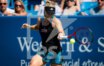 2021-08-21 - Angelique Kerber of Germany during her semi-final match at the 2021 Western & Southern Open WTA 1000 tennis tournament against Ashleigh Barty of Australia on August 21, 2021 at Lindner Family Tennis Center in Cincinnati, USA - Photo Rob Prange / Spain DPPI / DPPI - 2021 WESTERN & SOUTHERN OPEN WTA 1000 TENNIS TOURNAMENT - INTERNATIONALS - TENNIS