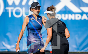 2021-09-29 - Sania Mirza of India & Shuai Zhang of China playing doubles at the 2021 Chicago Fall Tennis Classic WTA 500 tennis tournament on September 29, 2021 in Chicago, USA - 2021 CHICAGO FALL TENNIS CLASSIC WTA 500 TENNIS TOURNAMENT - INTERNATIONALS - TENNIS