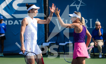 2021-10-01 - Andrea Petkovic of Germany playing doubles with partner Kveta Peschke at the 2021 Chicago Fall Tennis Classic WTA 500 tennis tournament on October 1, 2021 in Chicago, USA - 2021 CHICAGO FALL TENNIS CLASSIC WTA 500 TENNIS TOURNAMENT - INTERNATIONALS - TENNIS
