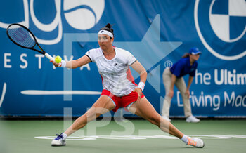 2021-10-02 - Ons Jabeur of Tunisia in action during her semi-final at the 2021 Chicago Fall Tennis Classic WTA 500 tennis tournament against Elena Rybakina of Kazakhstan on October 2, 2021 in Chicago, USA - 2021 CHICAGO FALL TENNIS CLASSIC WTA 500 TENNIS TOURNAMENT - INTERNATIONALS - TENNIS