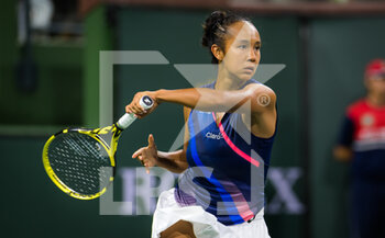 2021-10-08 - Leylah Fernandez of Canada in action during the second round of the 2021 BNP Paribas Open WTA 1000 tennis tournament against Alize Cornet of France on October 8, 2021 at Indian Wells Tennis Garden in Indian Wells, United States - 2021 BNP PARIBAS OPEN WTA 1000 TENNIS TOURNAMENT - INTERNATIONALS - TENNIS