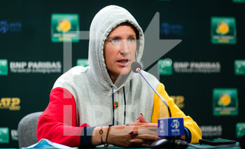 2021-10-09 - Victoria Azarenka of Belarus talks to the media after the third round at the 2021 BNP Paribas Open WTA 1000 tennis tournament on October 10, 2021 at Indian Wells Tennis Garden in Indian Wells, United States - 2021 BNP PARIBAS OPEN WTA 1000 TENNIS TOURNAMENT - INTERNATIONALS - TENNIS
