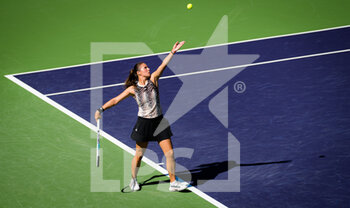 2021-10-09 - Daria Kasatkina of Russia in action during the third round at the 2021 BNP Paribas Open WTA 1000 tennis tournament against Angelique Kerber of Germany on October 11, 2021 at Indian Wells Tennis Garden in Indian Wells, United States - 2021 BNP PARIBAS OPEN WTA 1000 TENNIS TOURNAMENT - INTERNATIONALS - TENNIS