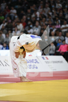 2021-10-17 - Women -70 kg, Yoko ONO of Japan bronze medal competes and makes a salute (ritsu rei or standing bow) during the Paris Grand Slam 2021, Judo event on October 17, 2021 at AccorHotels Arena in Paris, France - PARIS GRAND SLAM 2021, JUDO EVENT - INTERNATIONALS - TENNIS