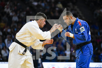 2021-10-17 - Men -90 kg, Luka MAISURADZE (white) of Georgia bronze medal and Alexis Mathieu (blue) of France compete during the Paris Grand Slam 2021, Judo event on October 17, 2021 at AccorHotels Arena in Paris, France - PARIS GRAND SLAM 2021, JUDO EVENT - INTERNATIONALS - TENNIS