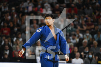 2021-10-17 - Men -90 kg, Kenta NAGASAWA of Japan gold medal competes during the Paris Grand Slam 2021, Judo event on October 17, 2021 at AccorHotels Arena in Paris, France - PARIS GRAND SLAM 2021, JUDO EVENT - INTERNATIONALS - TENNIS