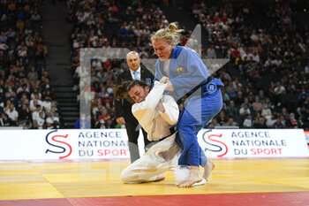 2021-10-17 - Women -78 kg, Alina BOEHM (white) of Germany and Luise MALZAHN of Germany bronze medal compete during the Paris Grand Slam 2021, Judo event on October 17, 2021 at AccorHotels Arena in Paris, France - PARIS GRAND SLAM 2021, JUDO EVENT - INTERNATIONALS - TENNIS
