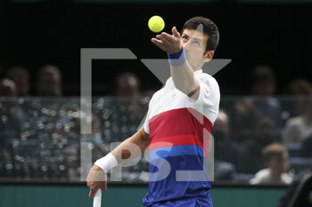 2021-11-01 - Novak Djokovic of Serbia during day 1 of the Rolex Paris Masters 2021, an ATP Masters 1000 tennis tournament on November 1, 2021 at Accor Arena in Paris, France - ROLEX PARIS MASTERS 2021, AN ATP MASTERS 1000 TENNIS TOURNAMENT - INTERNATIONALS - TENNIS