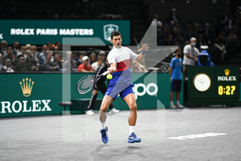 2021-11-02 - Novak Djokovic of Serbia during the Rolex Paris Masters 2021, ATP Masters 1000 tennis tournament, on November 2, 2021 at Accor Arena in Paris, France - ROLEX PARIS MASTERS 2021, ATP MASTERS 1000 TENNIS TOURNAMENT - INTERNATIONALS - TENNIS