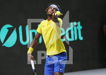 2021-12-02 - Elias Ymer of Sweden during the Davis Cup 2021, Quarter Final, tennis match between Russia and Sweden on December 2, 2021 at Madrid Arena in Madrid, Spain - DAVIS CUP 2021, QUARTER FINAL, RUSSIA VS SWEDEN - INTERNATIONALS - TENNIS
