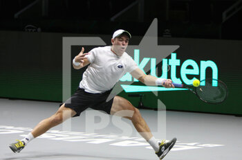 2021-12-04 - Dominik Koepfer of Germany during the semi-finals of the Davis Cup 2021, tennis match between Russia and Germany on December 4, 2021 at Madrid Arena in Madrid, Spain - SEMI-FINALS OF THE DAVIS CUP 2021 - RUSSIA VS GERMANY - INTERNATIONALS - TENNIS