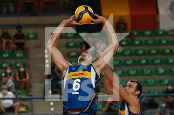 2021-08-25 - Simone Giannelli (Italy) - FRIENDLY GAME 2021 - ITALY VS BELGIUM - FRIENDLY MATCH - VOLLEYBALL