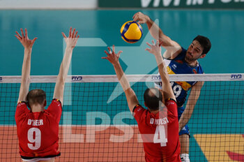2021-08-25 - Spike of Daniele Lavia - FRIENDLY GAME 2021 - ITALY VS BELGIUM - FRIENDLY MATCH - VOLLEYBALL
