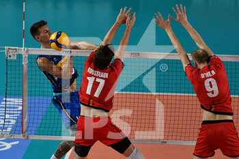 2021-08-25 - Yuri Romanò (ITaly) attacking - FRIENDLY GAME 2021 - ITALY VS BELGIUM - FRIENDLY MATCH - VOLLEYBALL