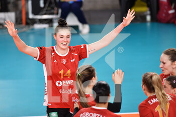 2021-12-08 - Happiness of Anastasia Cekulaev (SC Potsdam) - SAVINO DEL BENE SCANDICCI VS SC POTSDAM - CHALLENGE CUP WOMEN - VOLLEYBALL