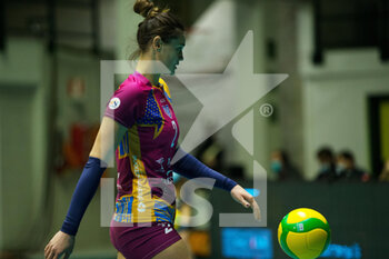 2021-12-08 - KATARINA LAZOVI (Vero Volley Monza) at service - VERO VOLLEY MONZA VS ASPTT MULHOUSE - CHAMPIONS LEAGUE WOMEN - VOLLEYBALL