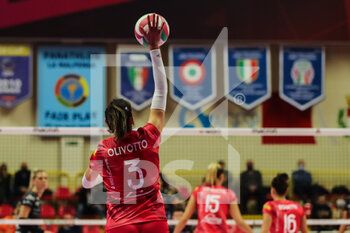 2021-10-20 - Rossella Olivotto #3 of UYBA Unet E-Work Busto Arsizio in action during the Volley Serie A women 2021/22 match between Unet E-Work Busto Arsizio vs Bartoccini-Fortinfissi Perugia at E-Work Arena on October 20, 2021 in Busto Arsizio, Italy - UNET E-WORK BUSTO ARSIZIO VS BARTOCCINI FORTINFISSI PERUGIA - SERIE A1 WOMEN - VOLLEYBALL