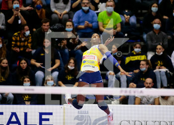 2021-11-10 - Paola Ogechi Egonu of Imoco Volley during the Volleyball Italian Serie A1 Women match between Reale Mutua Fenera Chieri vs Imoco Volley Conegliano at PalaFenera, Chieri/Torino on November 10, 2021. Photo Nderim Kaceli - REALE MUTUA FENERA CHIERI VS IMOCO VOLLEY CONEGLIANO - SERIE A1 WOMEN - VOLLEYBALL