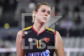 2021-10-17 - Klimets Hanna of Acqua & Sapone Roma Volley  during the Women's Volleyball Championship Series A match between Acqua & Sapone Volley Roma and Imoco Volley Conegliano at PalaEur, October 17, 2021 in Rome, Italy.  - ACQUA&SAPONE ROMA VOLLEY CLUB VS IMOCO VOLLEY CONEGLIANO - SERIE A1 WOMEN - VOLLEYBALL