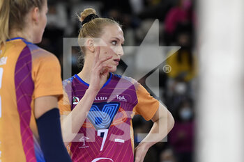 2021-11-14 - Lise Van Hecke of Vero Volley Monza  of Acqua & Sapone Roma Volley  in action during the Women's Volleyball Championship Series A1 match between Acqua & Sapone Volley Roma and Vero Volley Monza at PalaEur, 14th November, 2021 in Rome, Italy.  - ACQUA&SAPONE ROMA VOLLEY CLUB VS VERO VOLLEY MONZA - SERIE A1 WOMEN - VOLLEYBALL