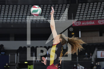 2021-11-14 - Pamio Alice of Acqua & Sapone Roma Volley  in action during the Women's Volleyball Championship Series A1 match between Acqua & Sapone Volley Roma and Vero Volley Monza at PalaEur, 14th November, 2021 in Rome, Italy.  - ACQUA&SAPONE ROMA VOLLEY CLUB VS VERO VOLLEY MONZA - SERIE A1 WOMEN - VOLLEYBALL