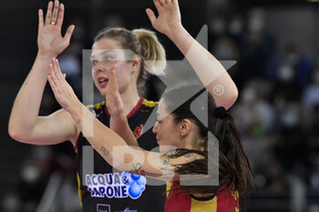 2021-11-14 - Venturi Malia of Acqua & Sapone Roma Volley  in action during the Women's Volleyball Championship Series A1 match between Acqua & Sapone Volley Roma and Vero Volley Monza at PalaEur, 14th November, 2021 in Rome, Italy.  - ACQUA&SAPONE ROMA VOLLEY CLUB VS VERO VOLLEY MONZA - SERIE A1 WOMEN - VOLLEYBALL