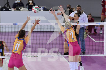2021-11-14 - Stigrot Lena of Acqua & Sapone Roma Volley  in action during the Women's Volleyball Championship Series A1 match between Acqua & Sapone Volley Roma and Vero Volley Monza at PalaEur, 14th November, 2021 in Rome, Italy.  - ACQUA&SAPONE ROMA VOLLEY CLUB VS VERO VOLLEY MONZA - SERIE A1 WOMEN - VOLLEYBALL
