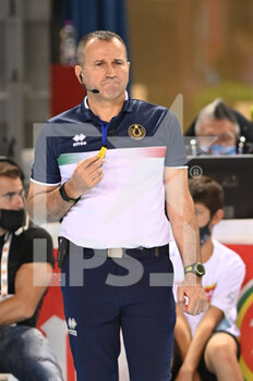2021-10-23 - Massimo Florian of Altivole second referee of the match - SEMIFINALE - SIR SAFETY CONAD PERUGIA VS ITAS TRENTINO - SUPERCOPPA - VOLLEYBALL