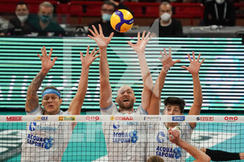 2021-10-10 - top volley cisterna a muro - SIR SAFETY CONAD PERUGIA VS TOP VOLLEY CISTERNA - SUPERLEAGUE SERIE A - VOLLEYBALL