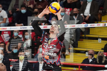 2021-11-24 - giannelli simone (n.6 sir safety conad perugia) al palleggio - SIR SAFETY CONAD PERUGIA VS LEO SHOES MODENA - SUPERLEAGUE SERIE A - VOLLEYBALL