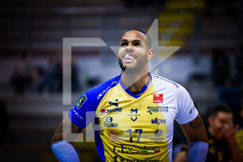 2021-12-05 - Leal Yoandy(Leo Shoes Modena) - TOP VOLLEY CISTERNA VS LEO SHOES MODENA - SUPERLEAGUE SERIE A - VOLLEYBALL