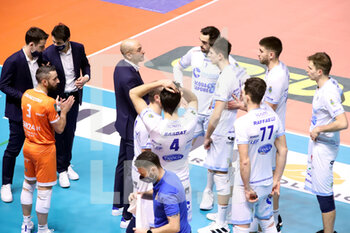 2021-12-08 - Top Volley Cisterna at the start of the game. - PRISMA TARANTO VS TOP VOLLEY CISTERNA - SUPERLEAGUE SERIE A - VOLLEYBALL