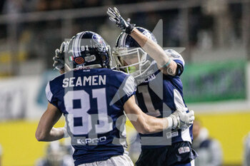 2022-03-12 - exultation of 81 Flores Juan  and 11 Lamamra Ismail (Seamen Milano) after touch down - FIRST DIVISION 2021-22 - SEAMEN MILANO VS PANTHERS PARMA - AMERICAN FOOTBALL - OTHER SPORTS