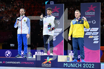 2022-08-21 - Vault medals: Gold JARMAN Jake (GBR) Silver DAVTYAN Artur (ARM) Bronze RADIVILOV Igor (UKR) - EUROPEAN MEN'S ARTISTIC GYMNASTICS CHAMPIONSHIPS - JUNIOR AND SENIOR MEN’S INDIVIDUAL APPARATUS FINALS - GYMNASTICS - OTHER SPORTS