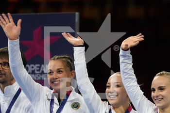 2022-08-13 - 13.8.2022, Munich, Olympiahalle Munich, European Championships Munich 2022: Artistic Gymnastics - Women's Team Final, athletes of team Italy during the victory ceremony - EUROPEAN CHAMPIONSHIPS MUNICH 2022: ARTISTIC GYMNASTICS - WOMEN'S TEAM FINAL - GYMNASTICS - OTHER SPORTS