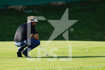 06/10/2022 - Victor Dubuisson of France during the Acciona Open Espana 2022 on October 06, 2022 at Club de Campo de Madrid in Madrid, Spain - GOLF - ACCIONA OPEN ESPANA 2022 - GOLF - ALTRO