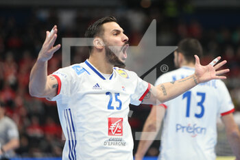 28/01/2022 - Hugo Descat of France during the EHF Euro 2022, Semi Final Handball match between France and Sweden on January 28, 2022 at Budapest Multifunctional Arena in Budapest, Hungary - EHF EURO 2022, SEMI FINAL - FRANCE VS SWEDEN - PALLAMANO - ALTRO