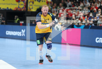 28/01/2022 - Jim Gottfridsson of Sweden during the EHF Euro 2022, Semi Final Handball match between France and Sweden on January 28, 2022 at Budapest Multifunctional Arena in Budapest, Hungary - EHF EURO 2022, SEMI FINAL - FRANCE VS SWEDEN - PALLAMANO - ALTRO