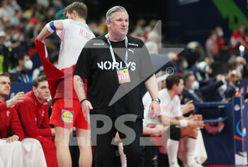 2022-01-28 - Coach Nikolaj Jacobsen of Denmark during the EHF Euro 2022, Semi Final Handball match between Spain and Denmark on January 28, 2022 at Budapest Multifunctional Arena in Budapest, Hungary - EHF EURO 2022, SEMI FINAL - SPAIN AND DENMARK - HANDBALL - OTHER SPORTS