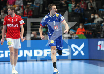 2022-01-30 - Yanis Lenne of France during the EHF Men's Euro 2022, Placement Match 3/4 handball match between France and Denmark on January 30, 2022 at Budapest Multifunctional Arena in Budapest, Hungary - EHF MEN'S EURO 2022, PLACEMENT MATCH 3/4 - FRANCE VS DENMARK - HANDBALL - OTHER SPORTS